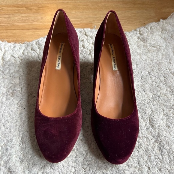 & other stories: Maroon Velvet Block Heel Slip On Almond Toe Heels Size 38 - Picture 2 of 10
